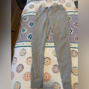 Alo Yoga Moto Gray Joggers